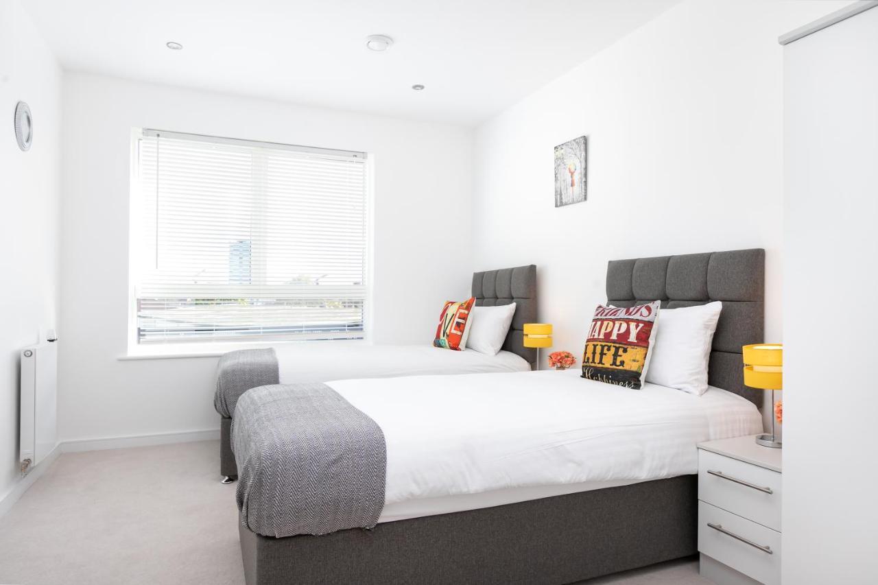 Skyvillion - Olympic View London Stratford Apartment Dış mekan fotoğraf